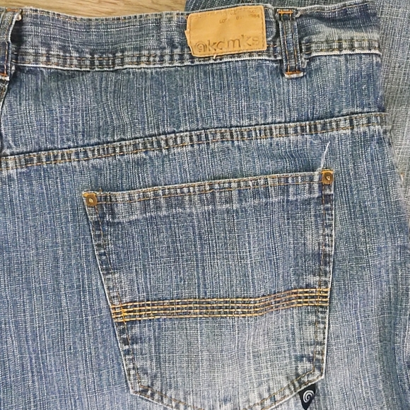 akademics Strait Leg Jeans - Picture 7 of 8